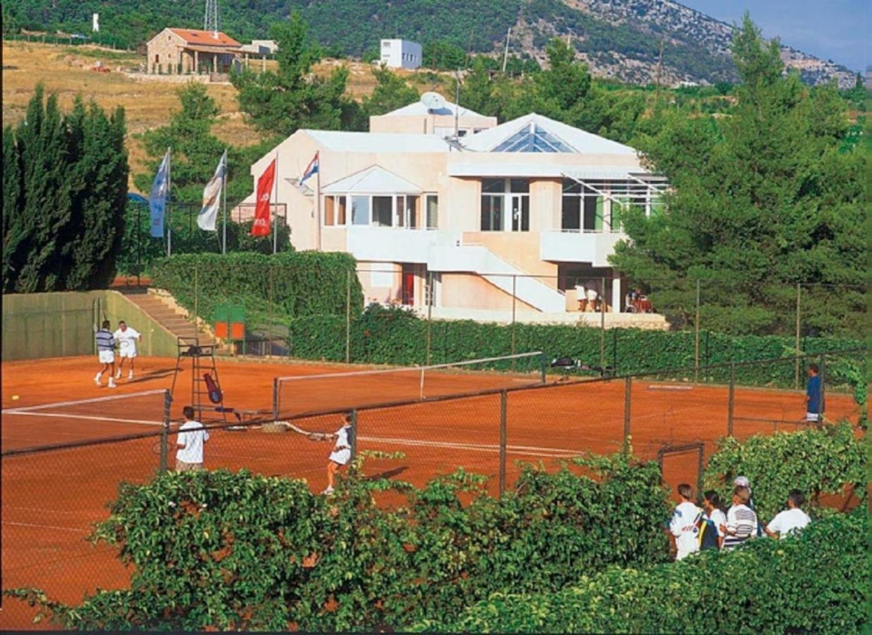 Villa Nera ボル エクステリア 写真